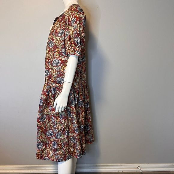 - Vintage 1970s, Cottage Core Dress. Floral hand stitching, dropped waist.… - Picture 3 of 7